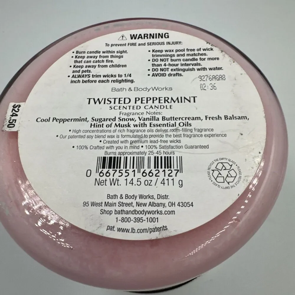 Bath and Body Works Twisted Peppermint Scented Candle 3-Wick (14.5 OZ / 411 G) - Picture 3 of 3